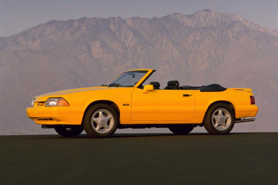  Ford Mustang 1987 года  (фото 4 из 13)